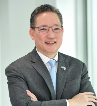 ผยง 
ศรีวณิช